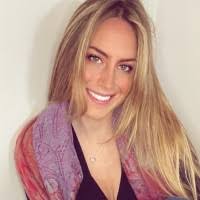 700+ perfiles de «Anna Martinez»