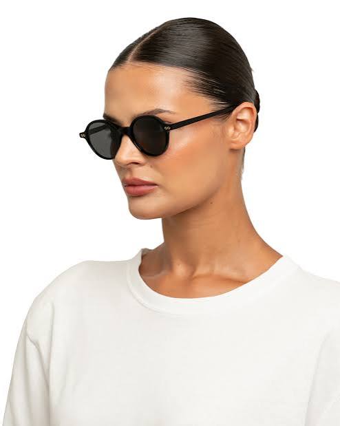 Rey - Black Sunglasses