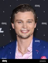 Darren Finn's Instagram, Twitter & Facebook