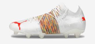 It combines a tongueless upper with embossed ridges to create a boot for. Neymar Football Boots
