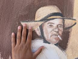 Hola, les muestro un poco del proceso y resultado de mi último mural en La  Esperanza junto a @lapinochera @maria_abia_ @fatimagd1 Este es el proyecto  de los que he realizado, que más