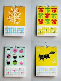 Untuk itu desain kalender yang menarik seperti desain kalender unik, desain kalender elegan dan desain kalender keren sangatlah penting. Desain Kalender Cantik Dan Kreatif Getdesignlogo