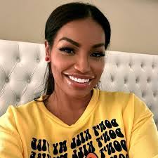 Crystal Peden's Instagram, Twitter & Facebook