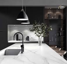71 idées & inspirations pour trouver le plan de travail idéal pour votre cuisine (béton, bois, quartz, marbre, sur le plan de travail peut s'accorder avec les autres éléments de la cuisine ou au contraire peut jouer le contraste. Le Dekton Marbrerie Granit Pierre Plan De Travail Cuisine Annecy 74