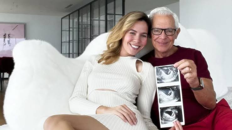 Eduardo Costantini mostró la pancita de embarazada de Elina y habló del  género de su bebé en camino
