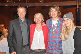 Maybe you would like to learn more about one of these? 1 300 Fans Feierten Ihren Wilden Hund Kitzbuhel