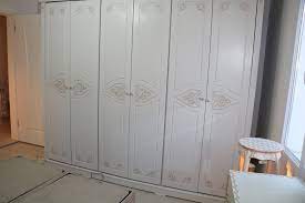 Rulo fırça ile boyama yaparken oluşan hava kabarcıklarını nasıl gideririz. Mobilya Boyama Anne Odasi Sonunda Biter Beyaz Mucizeler