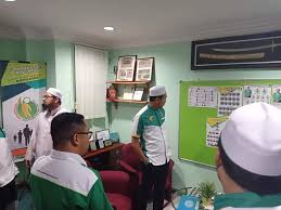 Dewan negeri selangor1 terdiri daripada 56 kawasan dewan negeri. Lawatan Kerja Jabatan Pilihanraya Dewan Pemuda Pas Negeri Selangor Ke Pejabat Dewan Pemuda Pas Kawasan Gombak Selangor Pas Youth Spy Corner Dppg Berita Parti Islam Se Malaysia Pas