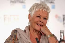 4 of 18 dame judi dench. Seit Fast 60 Jahren Steht Judi Dench Auf Der Buhne Die Mimin Spielte So Ziemlich Jede Weibliche Shakespeare Rolle Und Setzte Dabei Jedes Mal Neue Massstabe Stuttgarter Zeitung
