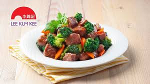 • rich tangy sweet taste gives new dimension to barbequed, baked or grilled meat, especially chicken wings. Char Siu Sauce Mastering Sauces With Ching He Huang By Lee Kum Kee Youtube