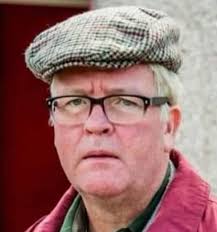 When lads wear them hats… What you think you look like vs what you actually  look like