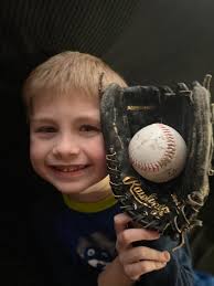 Anyone know where to sign up for city ball? Need to get my kiddos involved  in something.