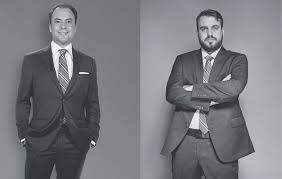 Tudn (abreviado de televisa univision deportes network) es un canal de televisión especializado en deportes, propiedad de grupo televisa y univisión. Los Berry Y Los Aguirre Los Comentaristas De Tudn Son Entrevistados Por Sus Padres Revista Caras
