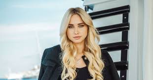 Inneneinrichterin: Shania Geiss vergisst Wohnung abzumessen