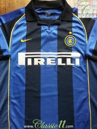 Aprovecha las entregas y devoluciones gratuitas en tu pedido online. Relive Inter Milan S 2001 2002 Season With This Vintage Nike Home Football Shirt Camisas De Futebol Futebol Camisa