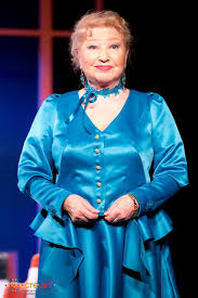 Caragiale te asteapta in sala atelier de la ora 20:00, sa vizionezi piesa cinci femei de tranzitie, in regia rodicai popescu bitanescu. Festivalul De Dramaturgie Rodica Popescu BitÄƒnescu Cinci Femei De TranziÈ›ie Creart