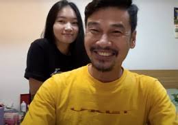 Nhan sắc vợ kém 26 tuổi của diễn viên Tiết Cương