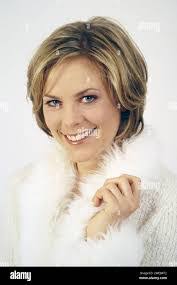 Melanie Marschke's Instagram, Twitter & Facebook