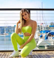 Medo de não ser suficiente, medo de não fazer o suficiente, medo de não ter o suficiente. — bruno lima. Bruna Lima Bio Wiki Age Height Boyfriend Instagram Net Worth More