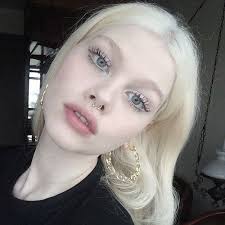 Grafika Girl Blonde And Eyes Grunge Hair Albino Girl Dye My Hair