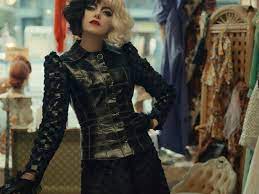 Punk Trash E Ironia En Los Decorados Londinenses De La Pelicula Cruella En 2021 Moda Vestidos Victorianos Londinense
