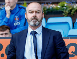 This is the profile site of the manager steve clarke. Kilmarnock Gaffer Steve Clarke Wins Race To Become New Scotland Manager