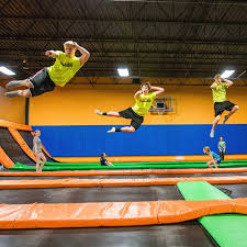 Decathlon heeft jouw lievelings trampoline voor volwassenen en voor kinderen. Airmaxx Trampoline Park St Cloud Mn Groupon