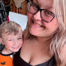 How to find Loren Ray Hostetler born in March 1948 in Buda, Illinois?