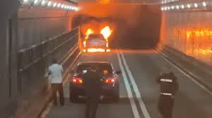 Lincoln Tunnel Fire Causes Traffic Chaos