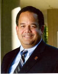 Mark Niles's Instagram, Twitter & Facebook