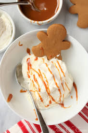 Christmas baking & dessert recipes. Christmas Sundaes With Miniature Gingerbread Man Cookies Tina S Chic Corner