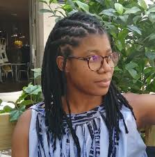 Carine Bahanag — Wikipédia