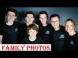 Maybe you would like to learn more about one of these? Tom Holland Family Photos Father Mother Brother Youtube