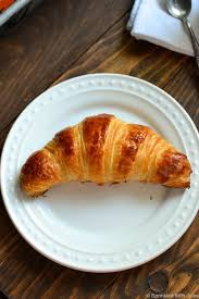 Croissants Sprinkled With Jules Recipe Homemade Croissants Recipes Cooking Recipes