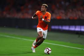 Memphis depay equalised five minutes after the netherlands fell behind and then scored his second in the fourth minute of stoppage time after setting up luuk de jong for the second. Leonardo Bonucci Memphis Depay Memphis Depay Photos Zimbio