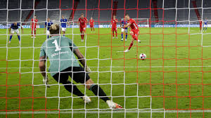 Die bosse des fc bayern möchten das verhindern. Tor Fur Tor Wie Lewandowski Die Gerd Muller Marke Jagt Bundesliga Bildergalerie Kicker