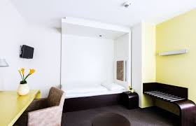 The global inn is a hotel in wolfsburg offering rooms and studios. Global Inn In Wolfsburg Hotel De