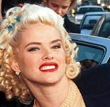 tod des playmates anna nicole smith exfreund und arzte angeklagt welt