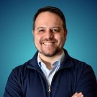 Javier Estrella's Instagram, Twitter & Facebook