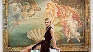 Ad innescare l'incendio infatti ci pensa il caso ferragni, con l'influencer protagonista di recente di alcuni scatti effettuati all'interno degli uffizi. Uffizi E Chiara Ferragni La Mostra A Hong Kong