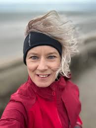 Intervals run today and it was last speed session planned before marathon.  Awful conditions with horrendous wind💨 (at least it wasn't raining