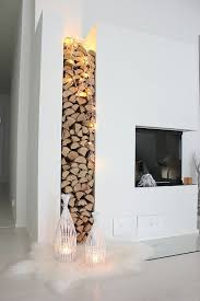 Stockage De Bois De Chauffage A La Maison Des Solutions Elegantes Et Originales Pour V En 2020 Decoration Interieure Et Exterieure Deco Cheminee Idees Pour La Maison