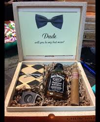 Geschenke Fur Manner Box Willst Du Mein Trauzeuge Sein Ein Designerstuck Von Schluckauf Diaper Cake Bei Dawanda Trauzeugen Geschenk Trauzeuge Hochzeit