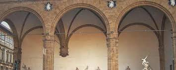 In 1540, palazzo vecchio underwent a renovation campaign under the remit of duke cosimo i, who employed the artist vasari to add a series of frescos. Loggia Dei Lanzi Florenz Reisetipps Florenz Reisetipps