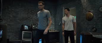 Evan williams, elisabeth hower, annabelle stephenson, darrel cherney, david hill, john ierardi, lance caraway, cathy diane tomlin, cali fredrichs, billy flynn, dan j johnson, kelly delson, iris avalee, kevin althoff, emily buchan, brienne la flair, ryan mercade, josefin n Escape Room Film 2017 Wikipedia