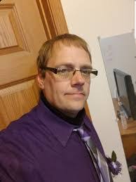 Tami Alton's Instagram, Twitter & Facebook