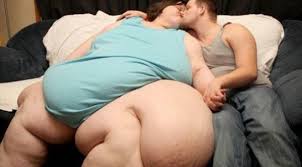 Connue pour être la femme la plus grosse du monde, elle s'apprête à convoler en noces. La Femme La Plus Grosse Du Monde Va Se Marier