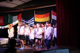 Nuestras noticias en t13.cl linkin.bio/teletrece T13 Schule Am Sooren