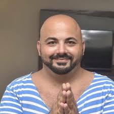 Does anyone have traditional Maltese trifle recipe, with like the 3 layers  of different custard, choc, vanilla etc. I googled a bunch but they aren't  detailed enough or the same to what