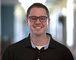 Tim Howe's Instagram, Twitter & Facebook